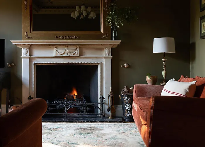 Eller How House - Private Regency Property & Lake